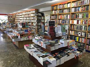 Fókusz Könyváruház Fókusz Könyváruház